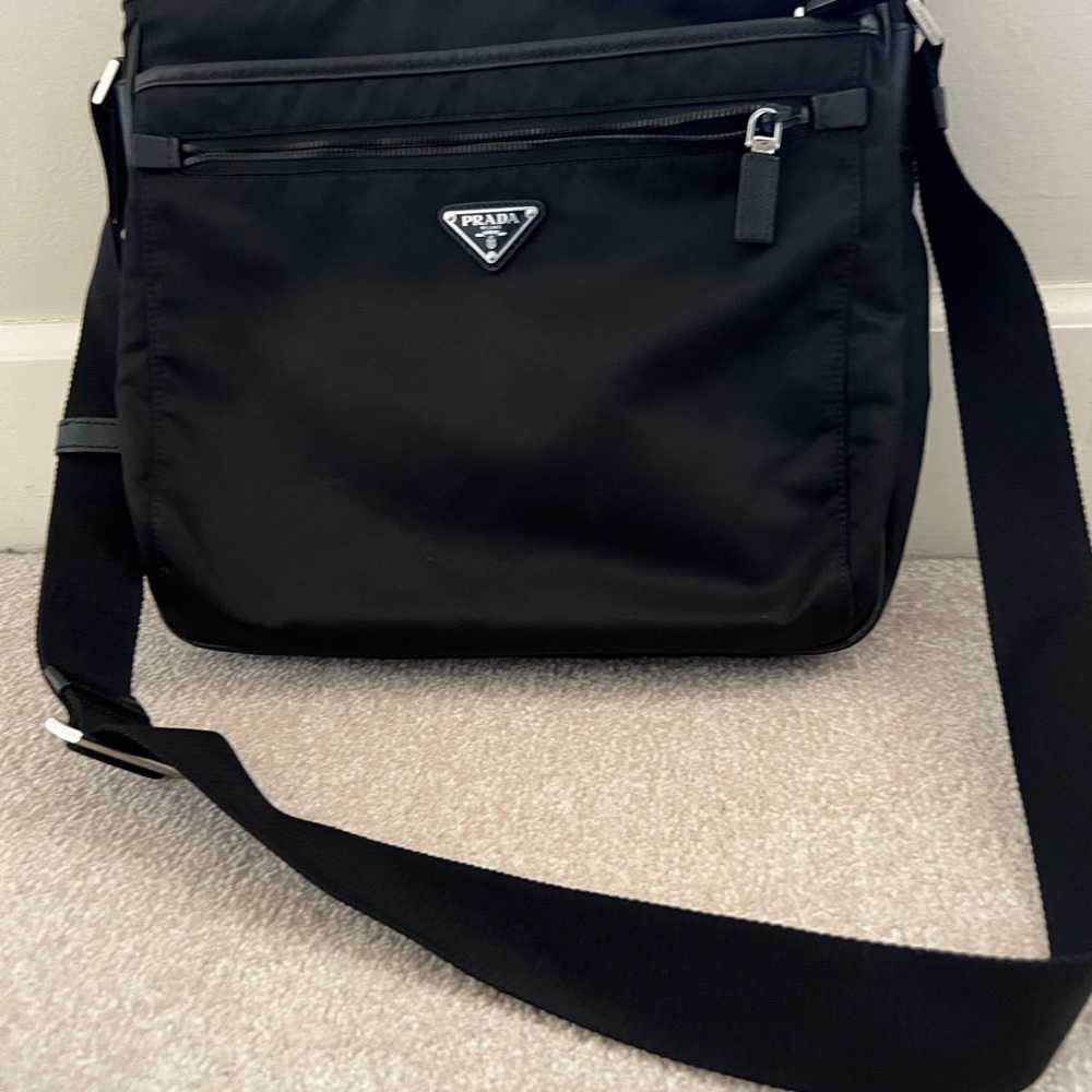 Prada bag in excellent condition.